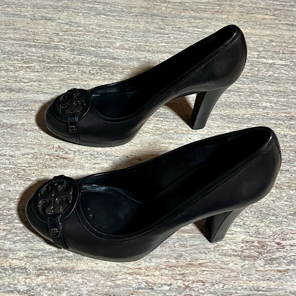Tory Burch Austin Dark Brown Calista Logo Cone Heels with Signature Medallion - Picture 8 of 17